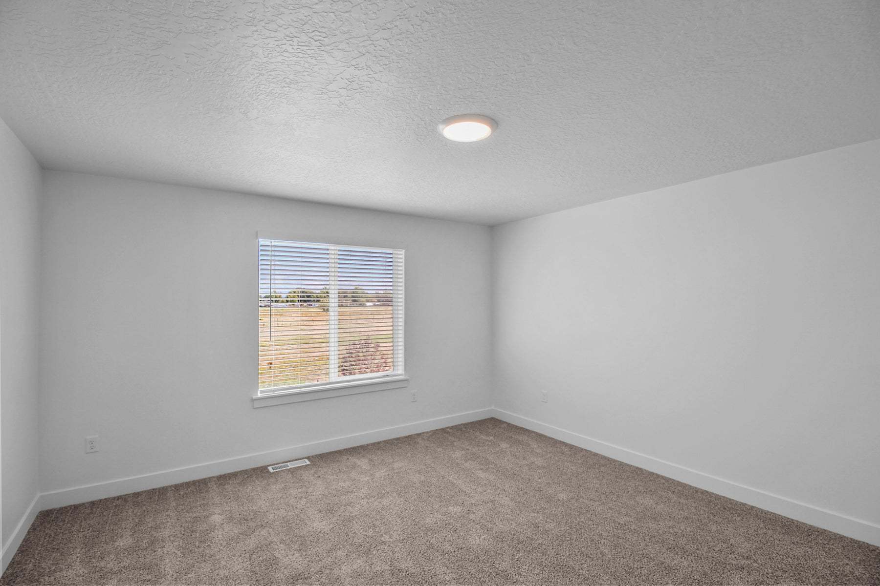 The Huckleberry Floorplan