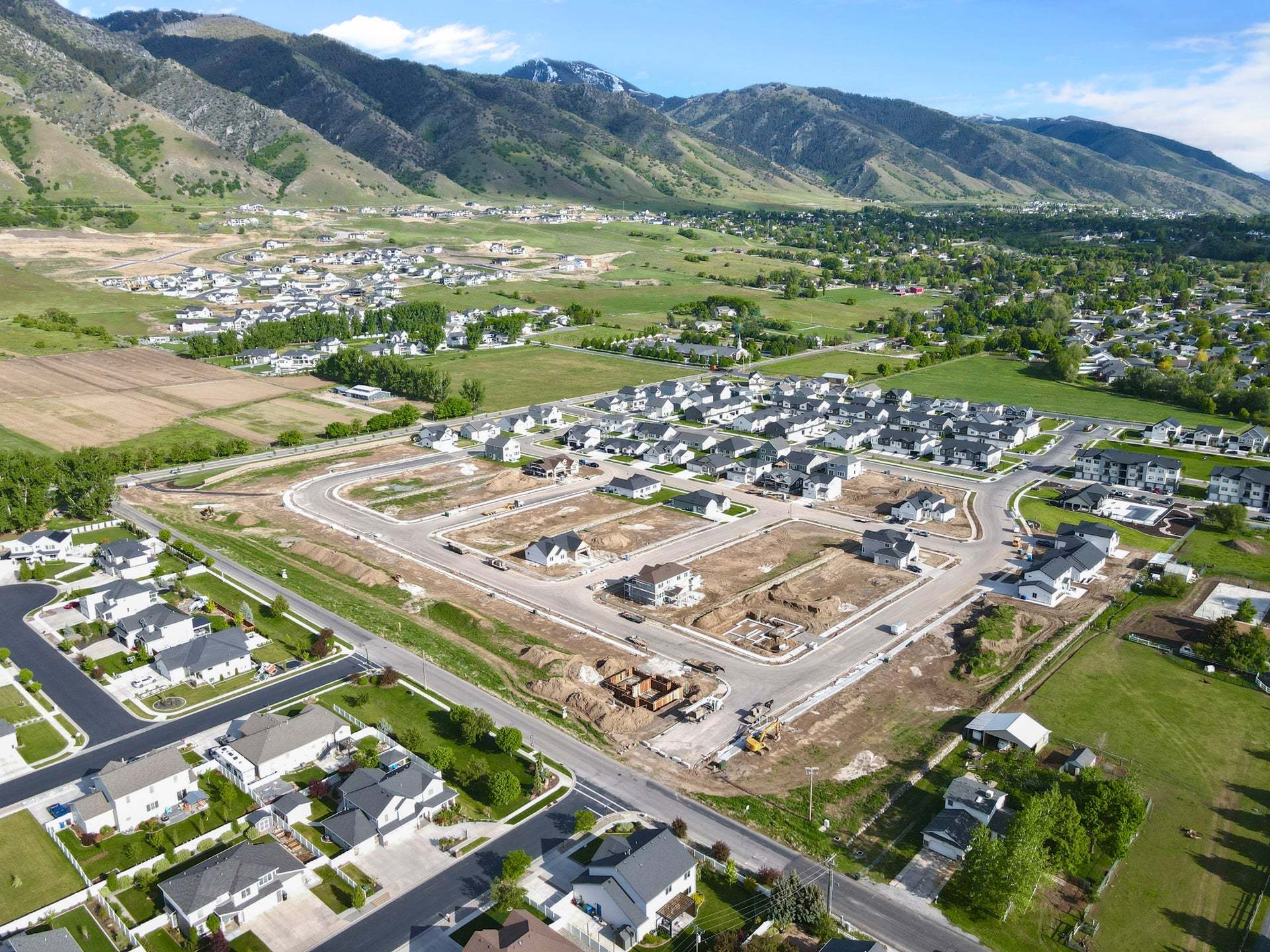 Vineyard Community Aerial May 2025