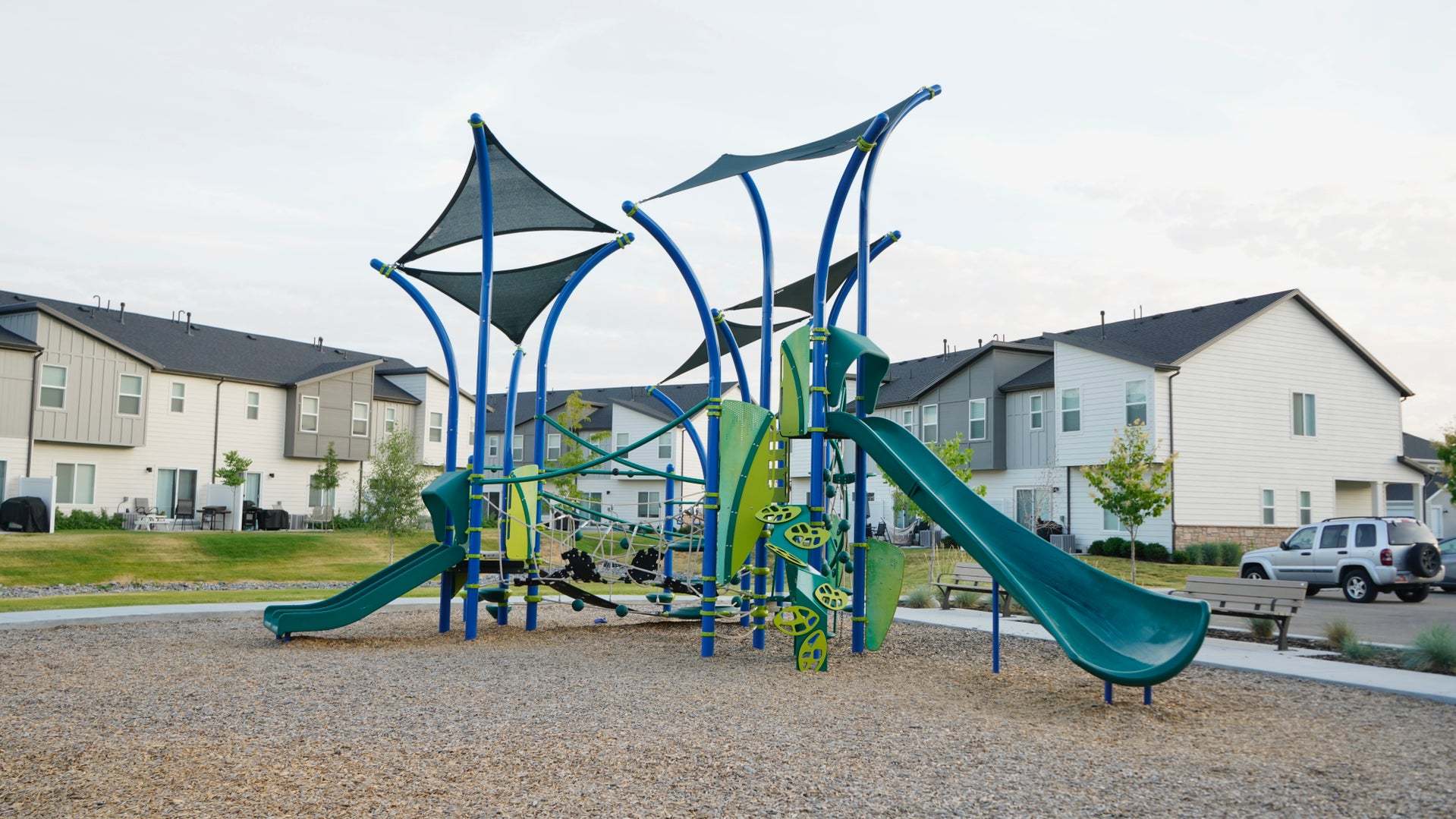 Enjoy the many amenities offered in Ridgeline Park!