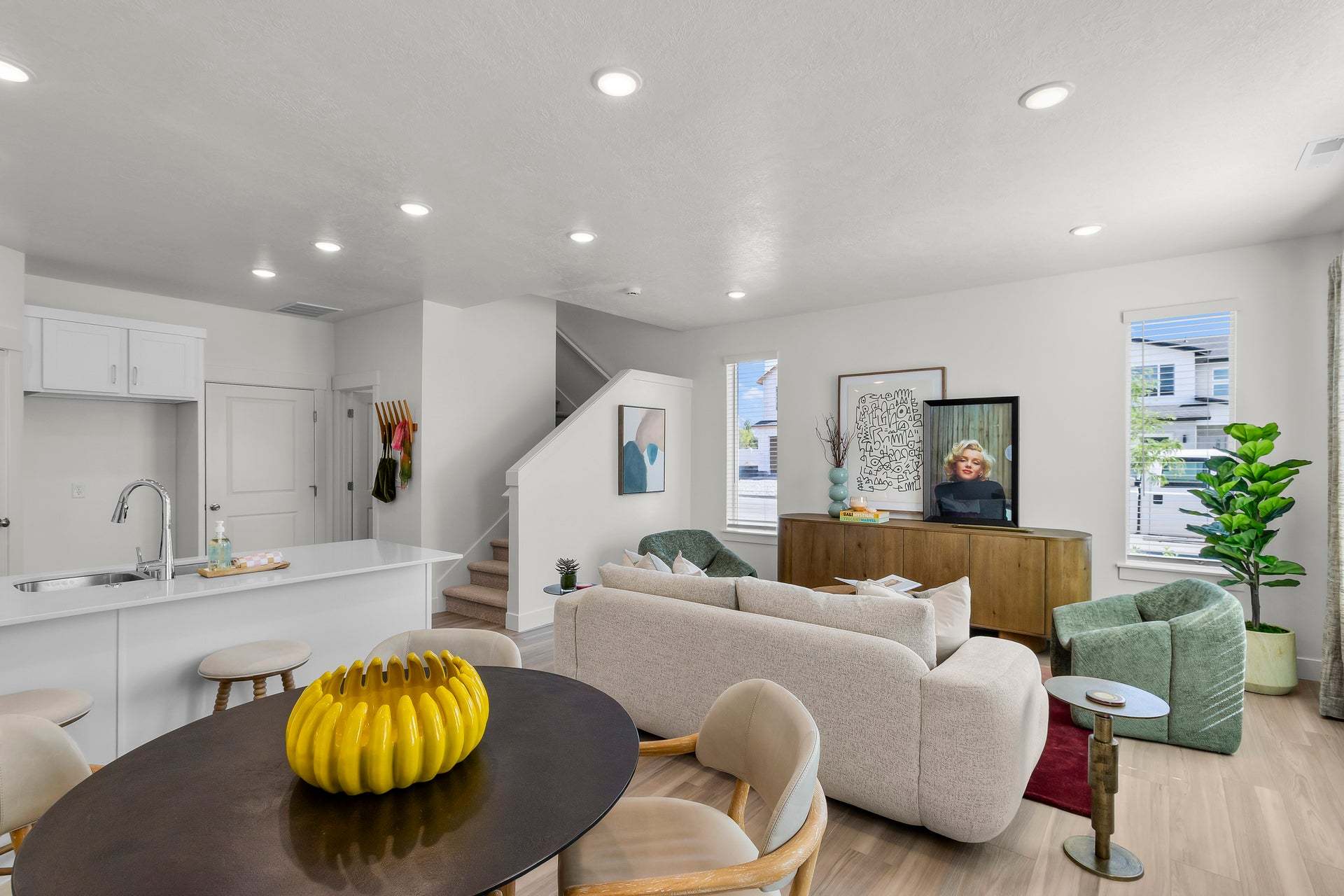 *Finished home photos are representational images only. See sales agent for details.