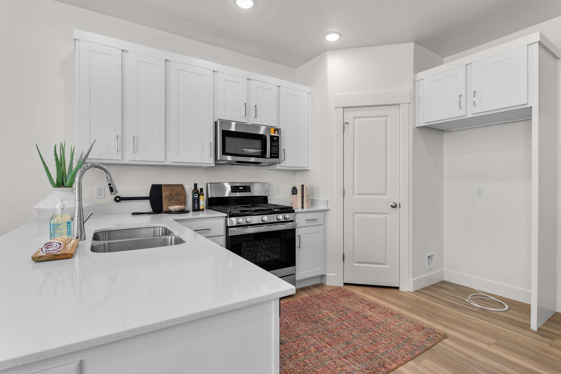 *Finished home photos are representational images only. See sales agent for details.