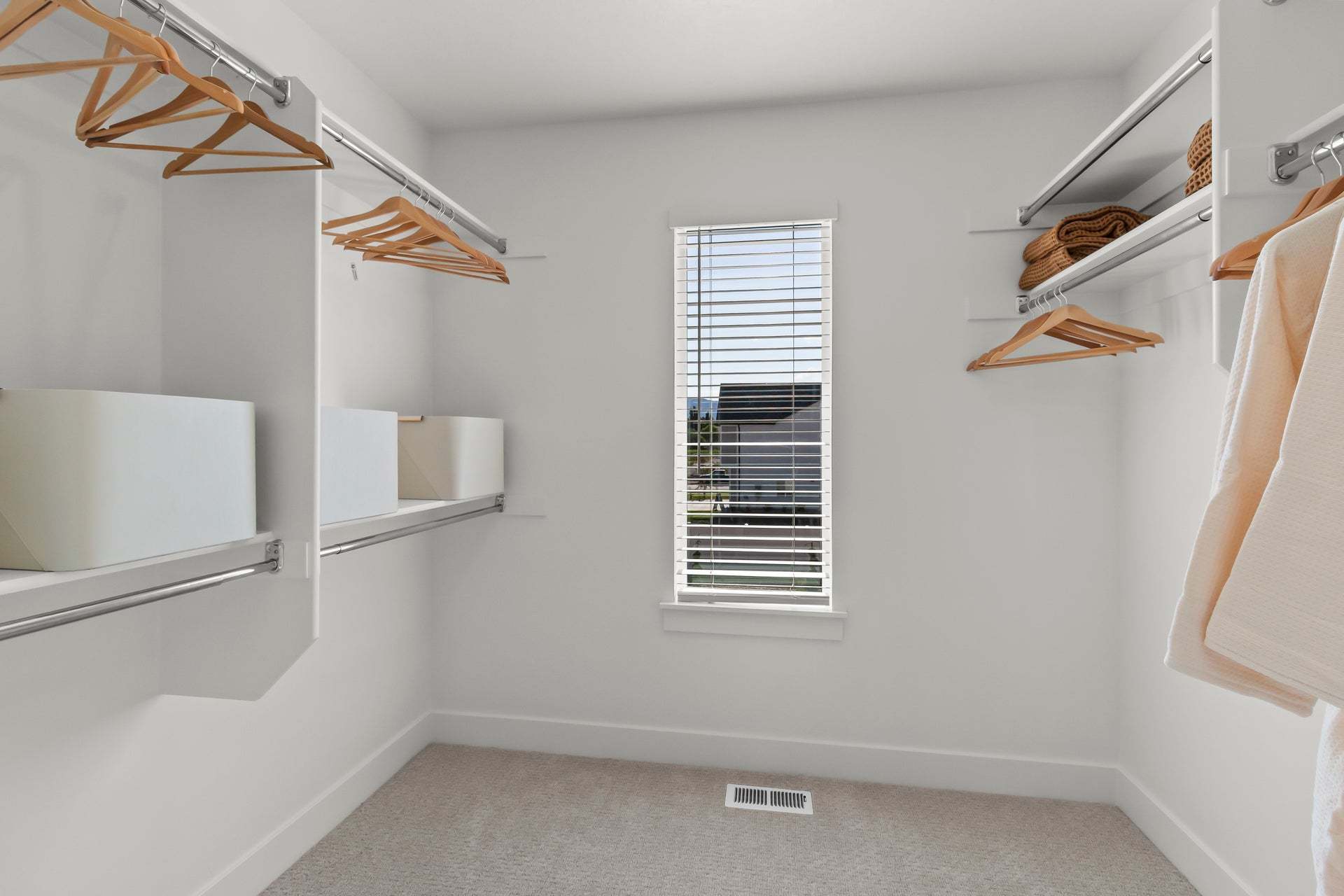 *Finished home photos are representational images only. See sales agent for details.