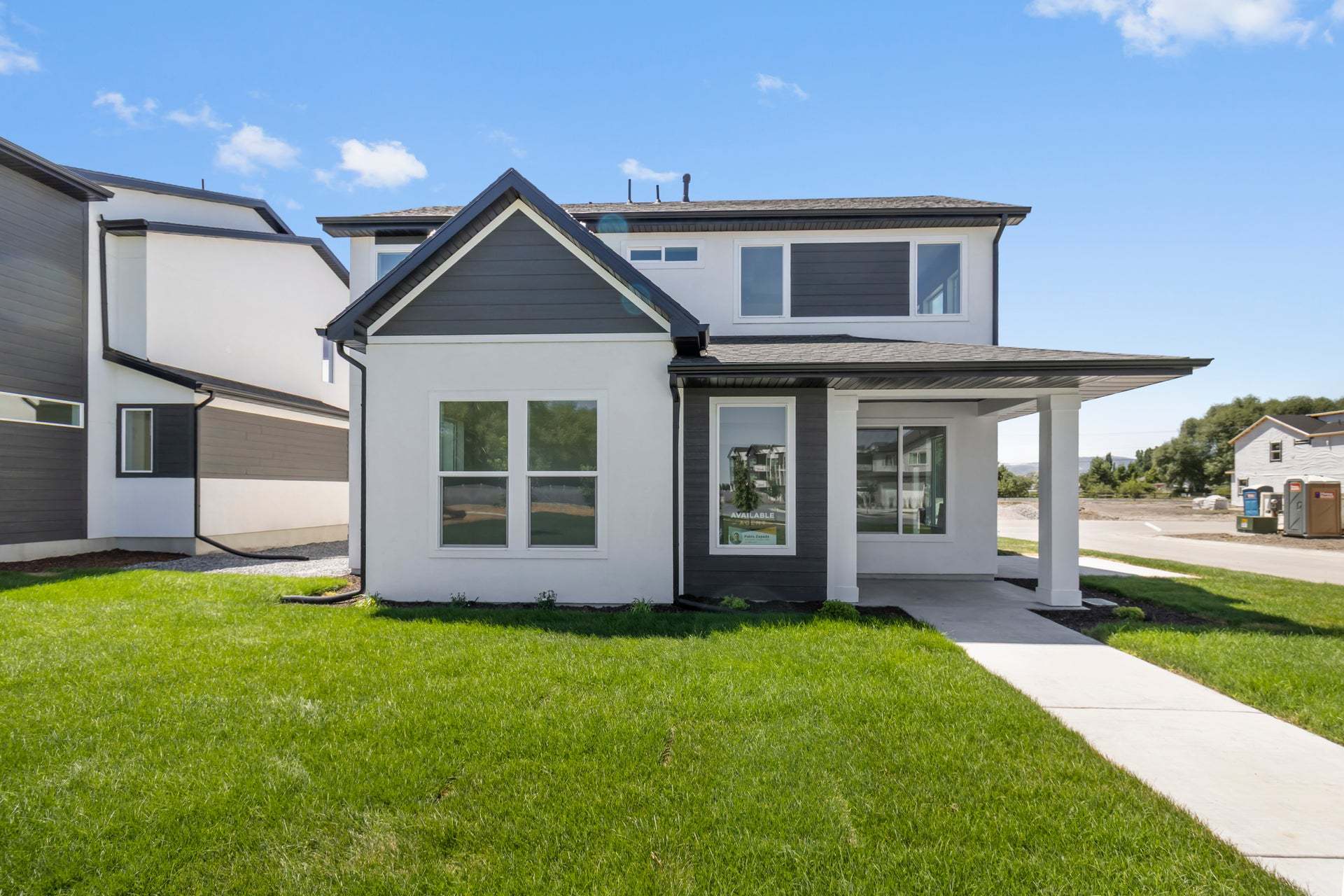*Finished home photos are representational images only. See sales agent for details.