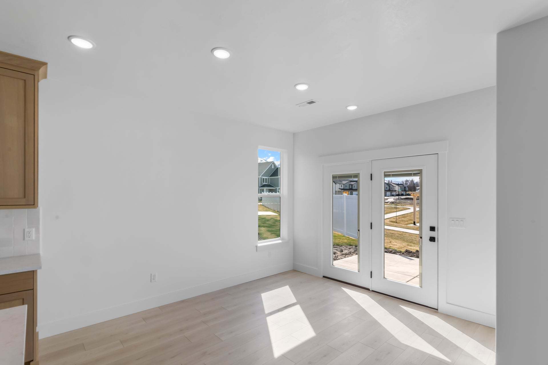 *Finished home photos are representational images only. See sales agent for details.