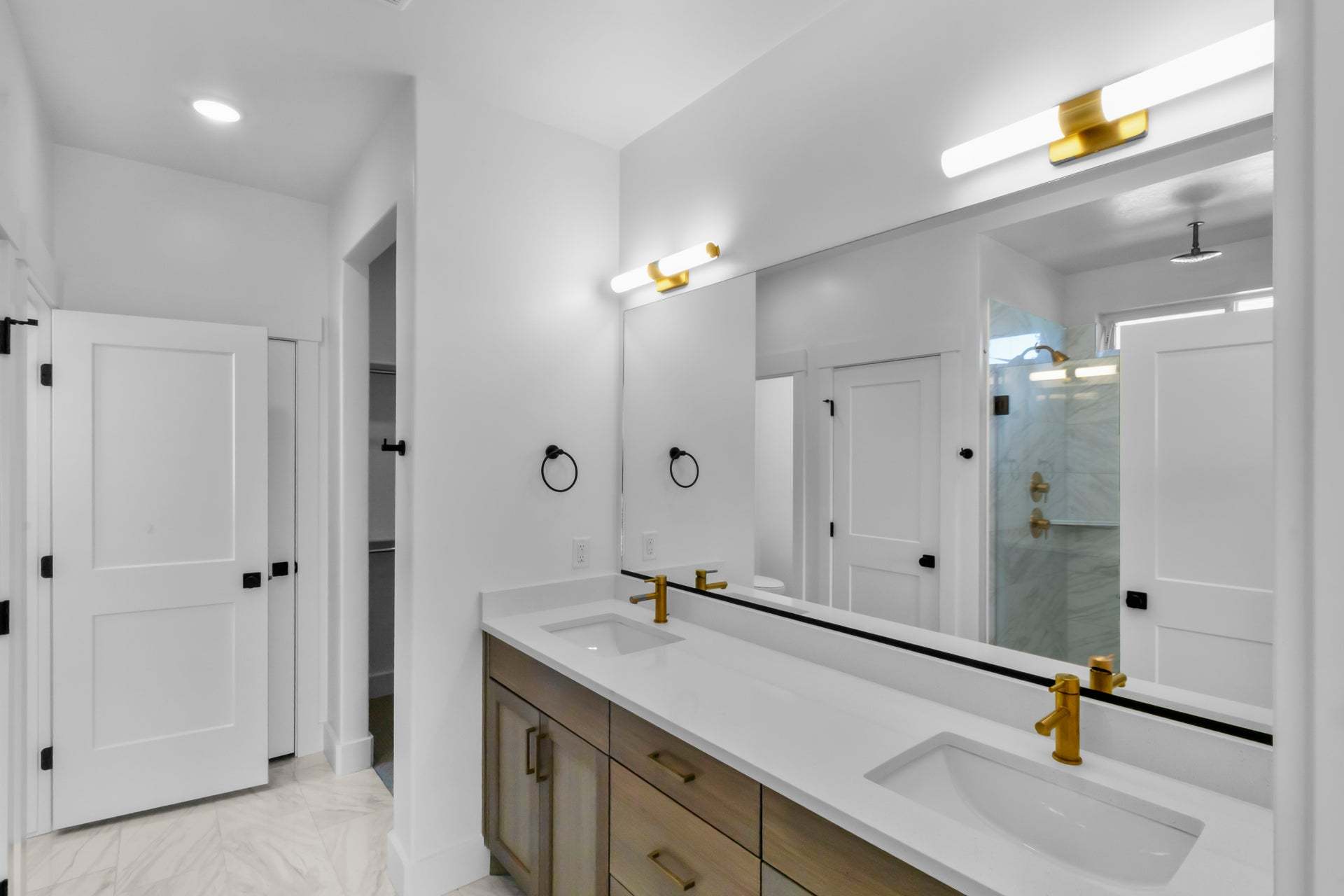 *Finished home photos are representational images only. See sales agent for details.