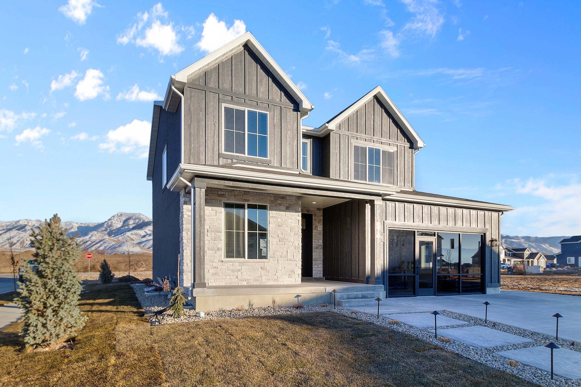 *Finished home photos are representational images only. See sales agent for details.