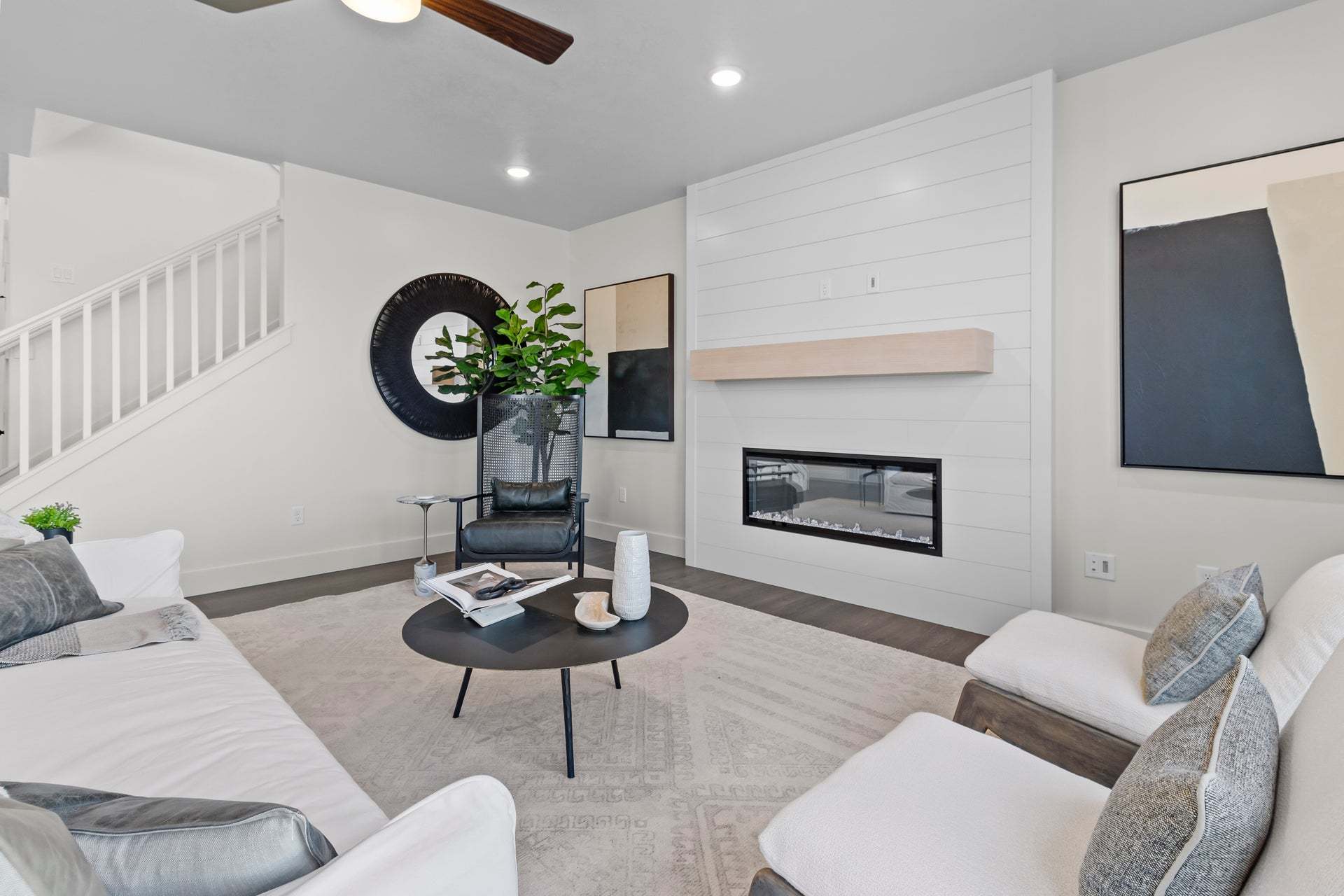 *Finished home photos are representational images only. See sales agent for details.