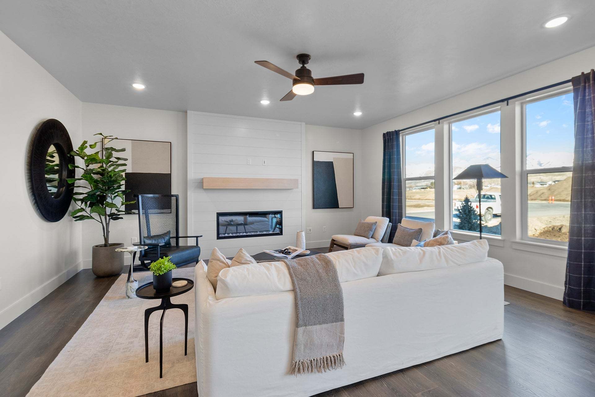 *Finished home photos are representational images only. See sales agent for details.