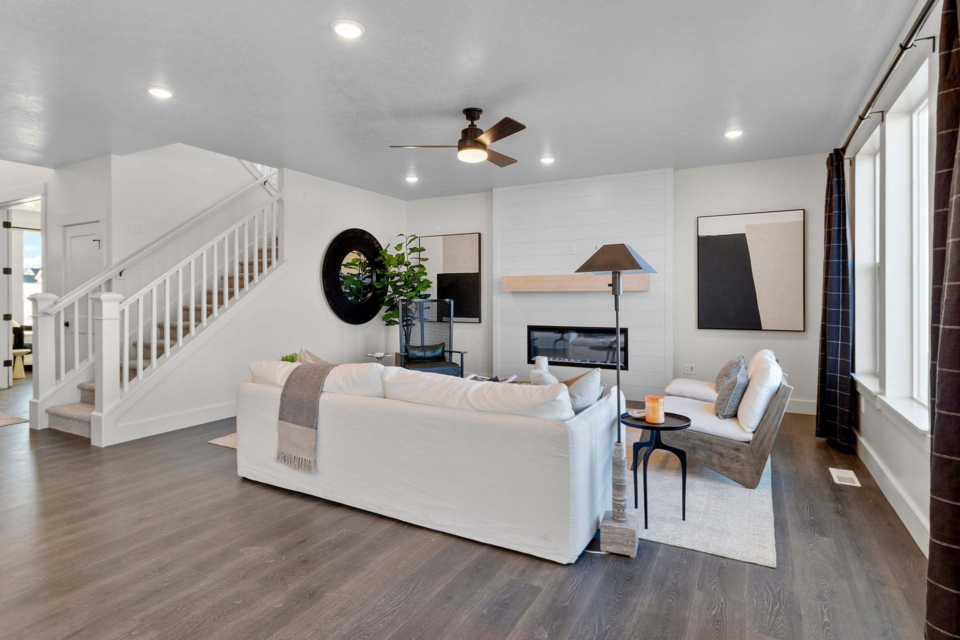 *Finished home photos are representational images only. See sales agent for details.