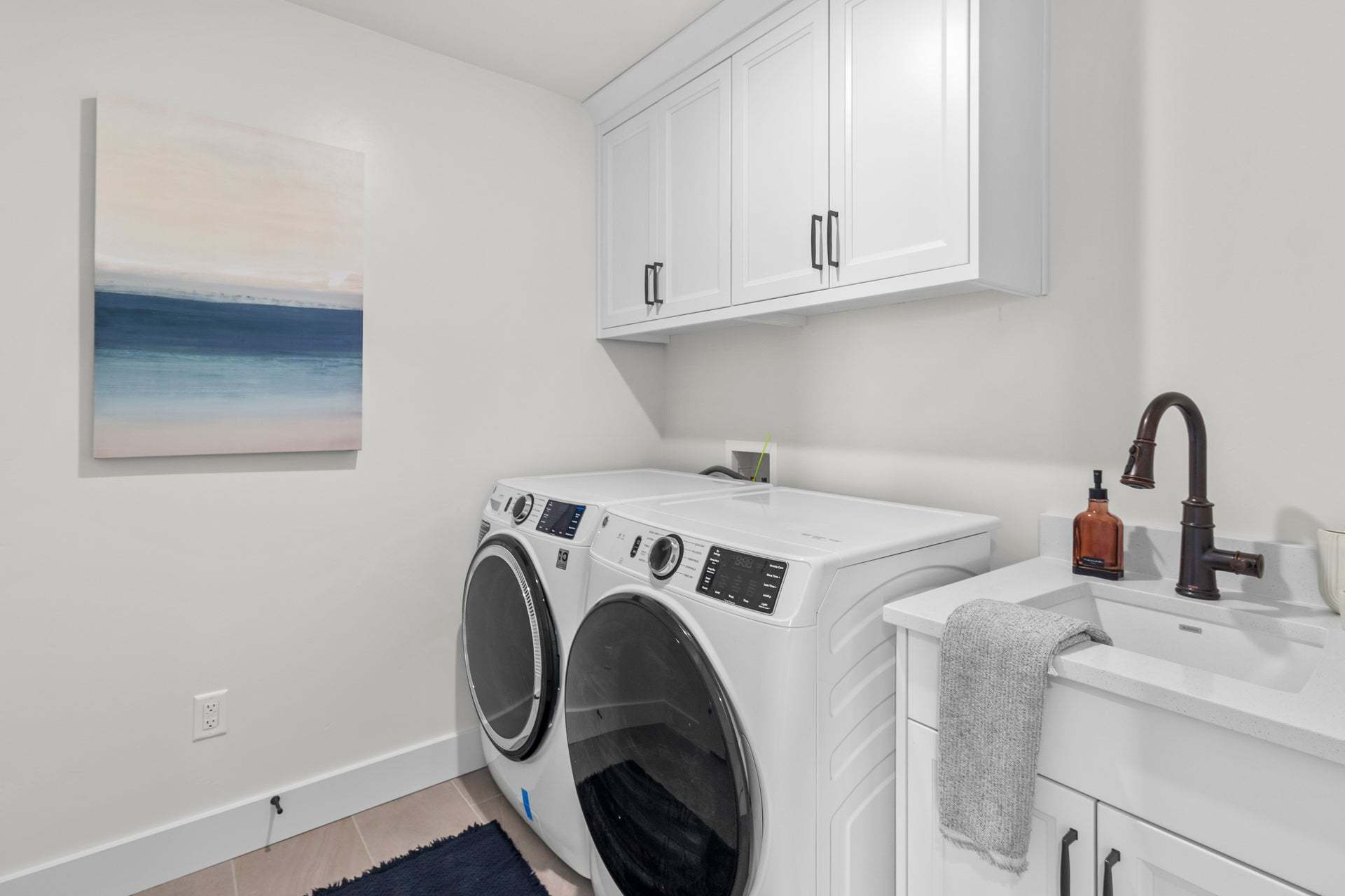 *Finished home photos are representational images only. See sales agent for details.