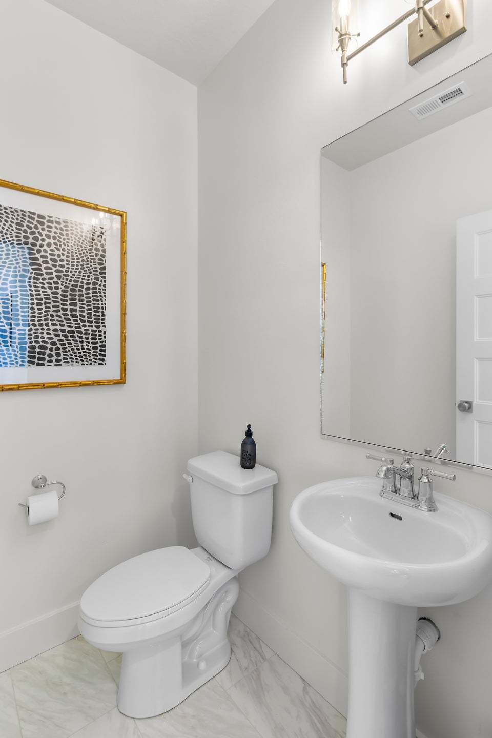 *Finished home photos are representational images only. See sales agent for details.