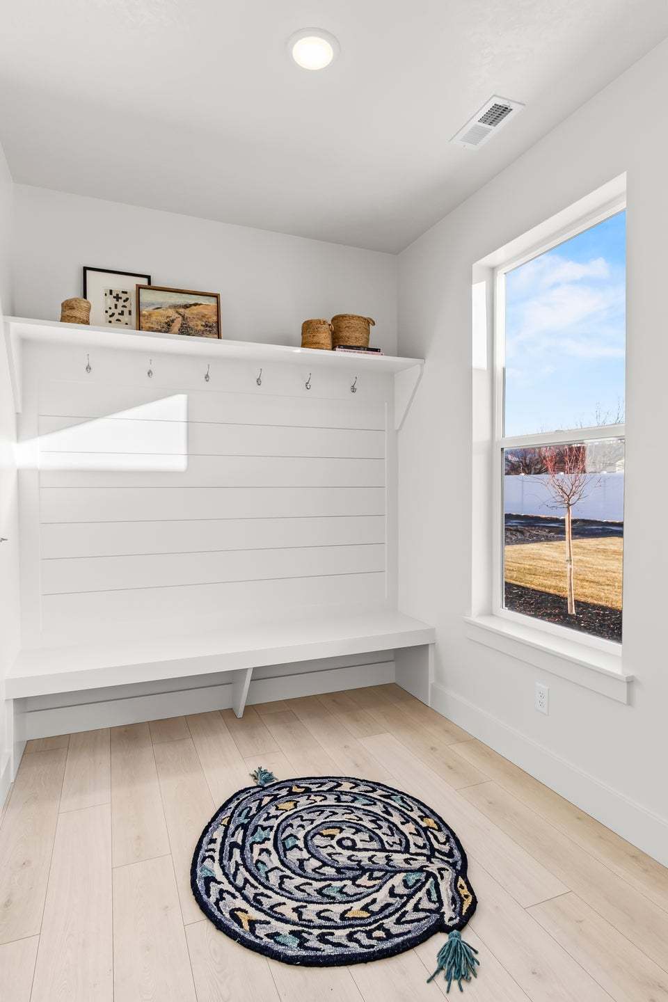 *Finished home photos are representational images only. See sales agent for details.