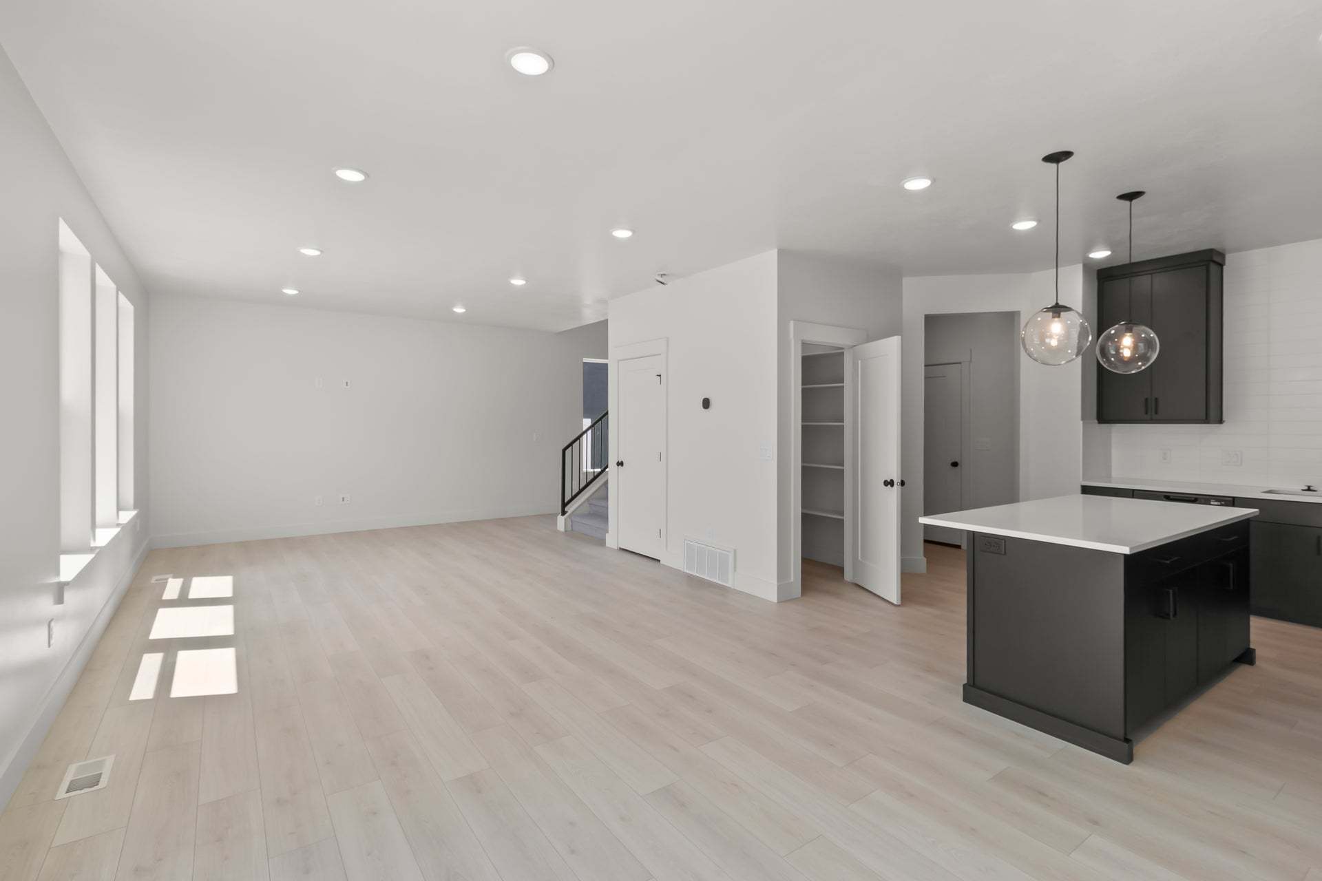 *Finished home photos are representational images only. See sales agent for details.