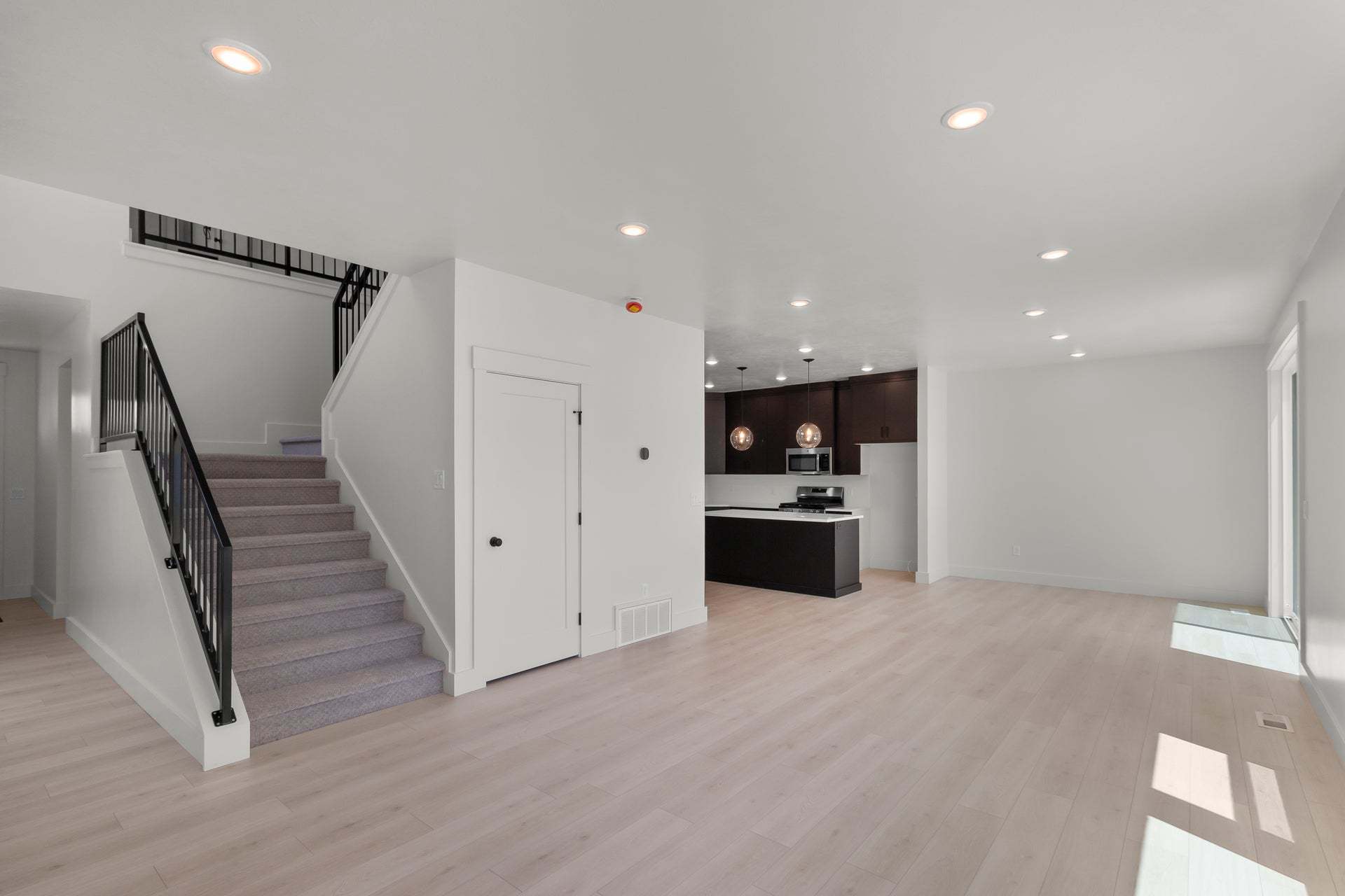 *Finished home photos are representational images only. See sales agent for details.