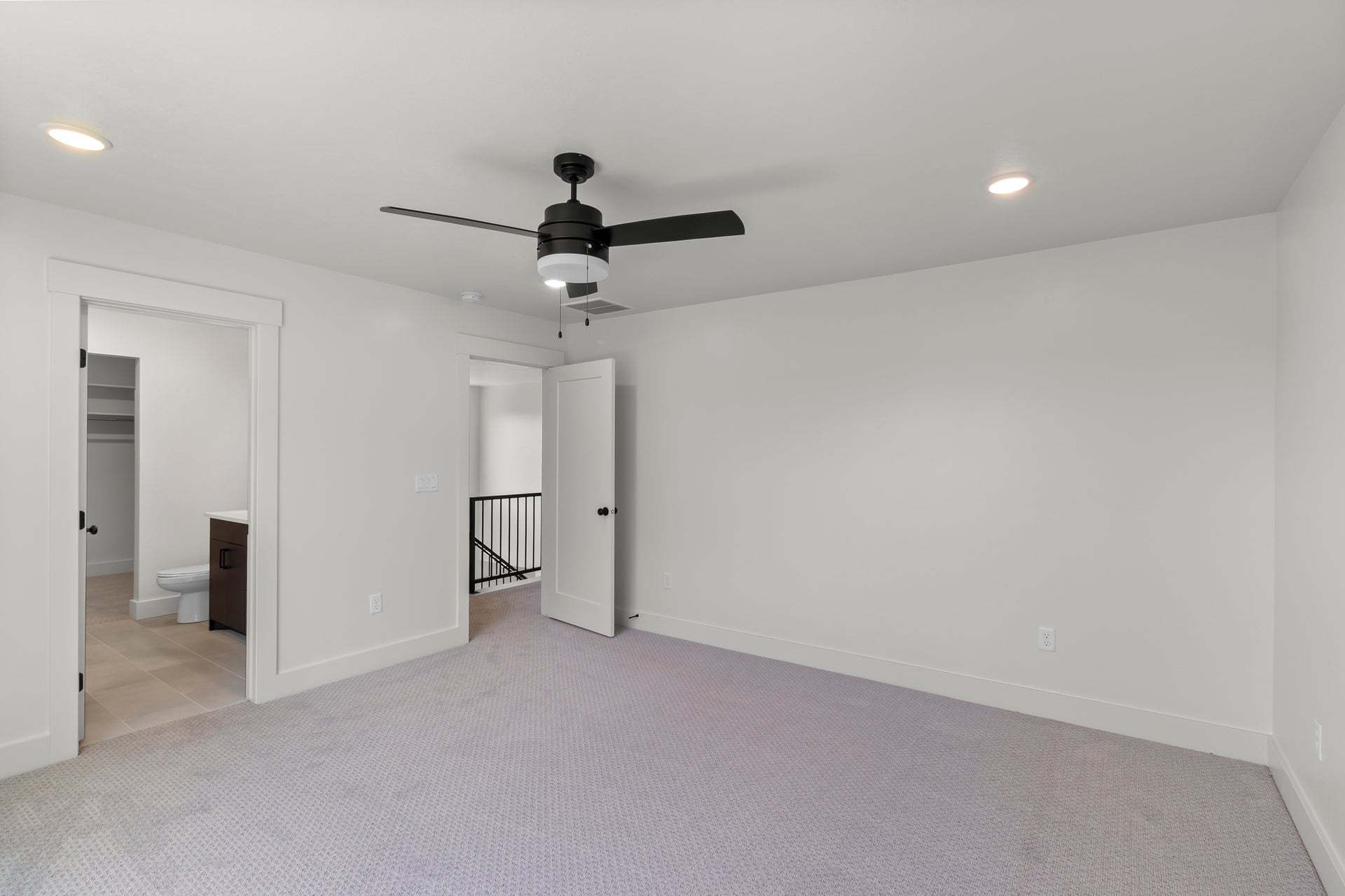 *Finished home photos are representational images only. See sales agent for details.
