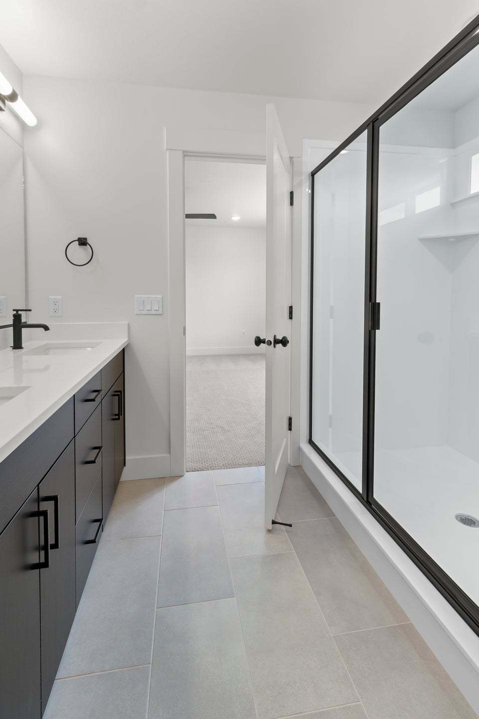 *Finished home photos are representational images only. See sales agent for details.