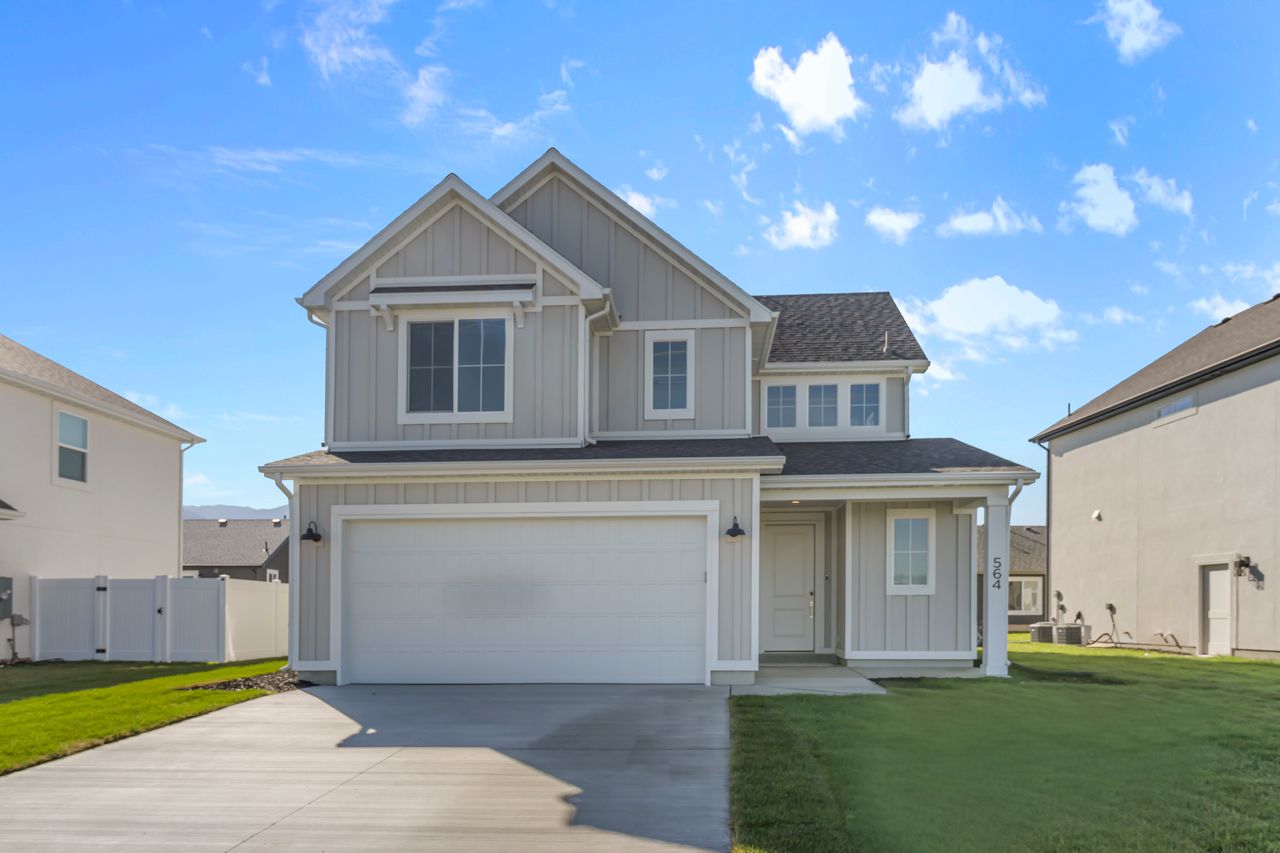 *Finished home photos are representational images only. See sales agent for details.