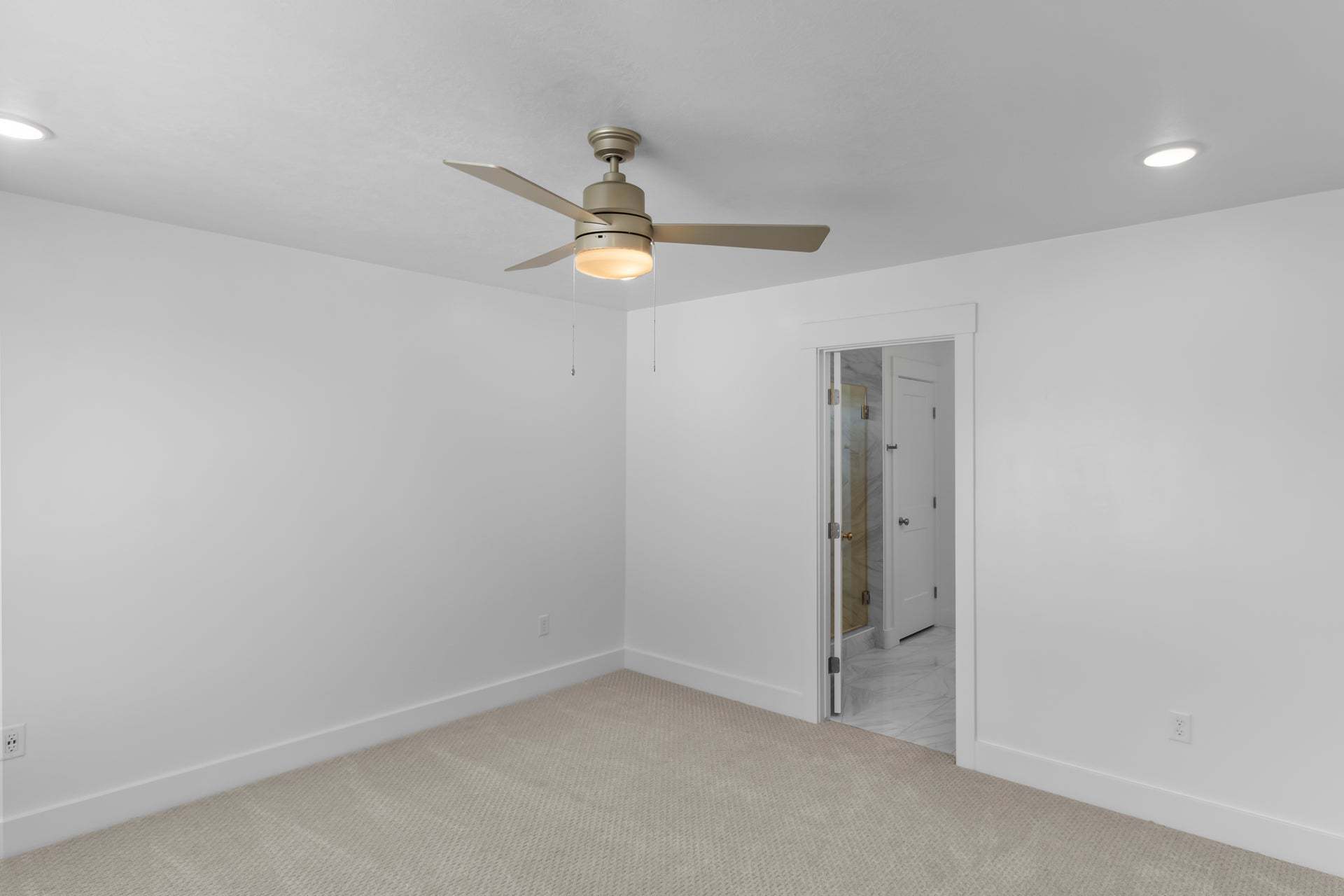 *Finished home photos are representational images only. See sales agent for details.