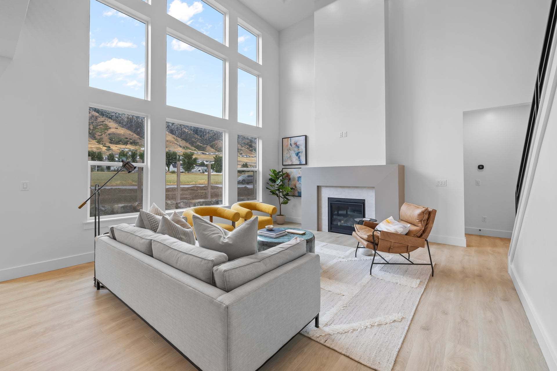 *Finished home photos are representational images only. See sales agent for details.