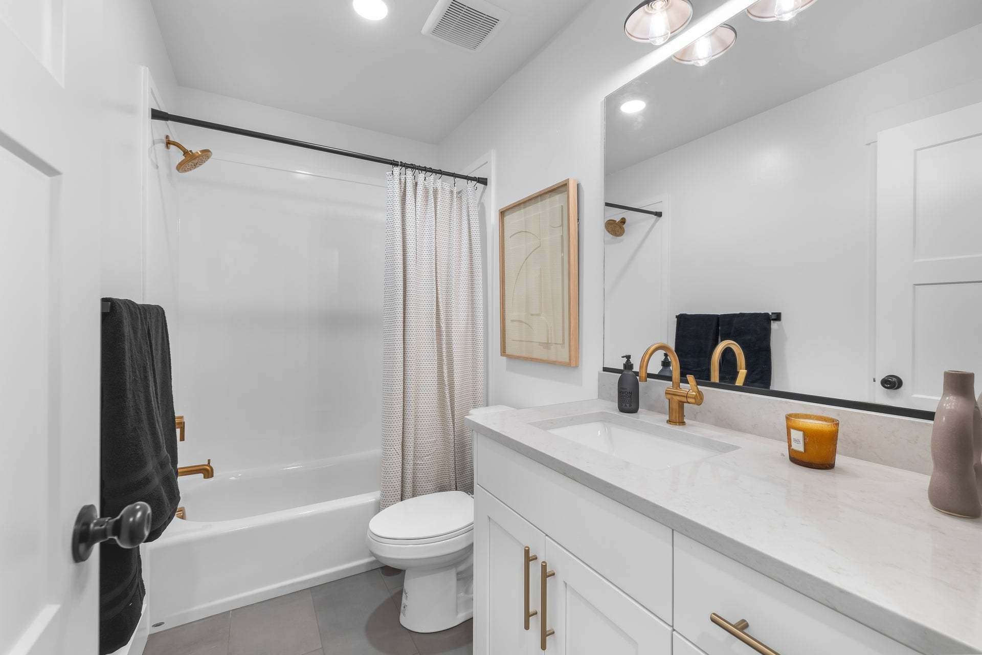 *Finished home photos are representational images only. See sales agent for details.