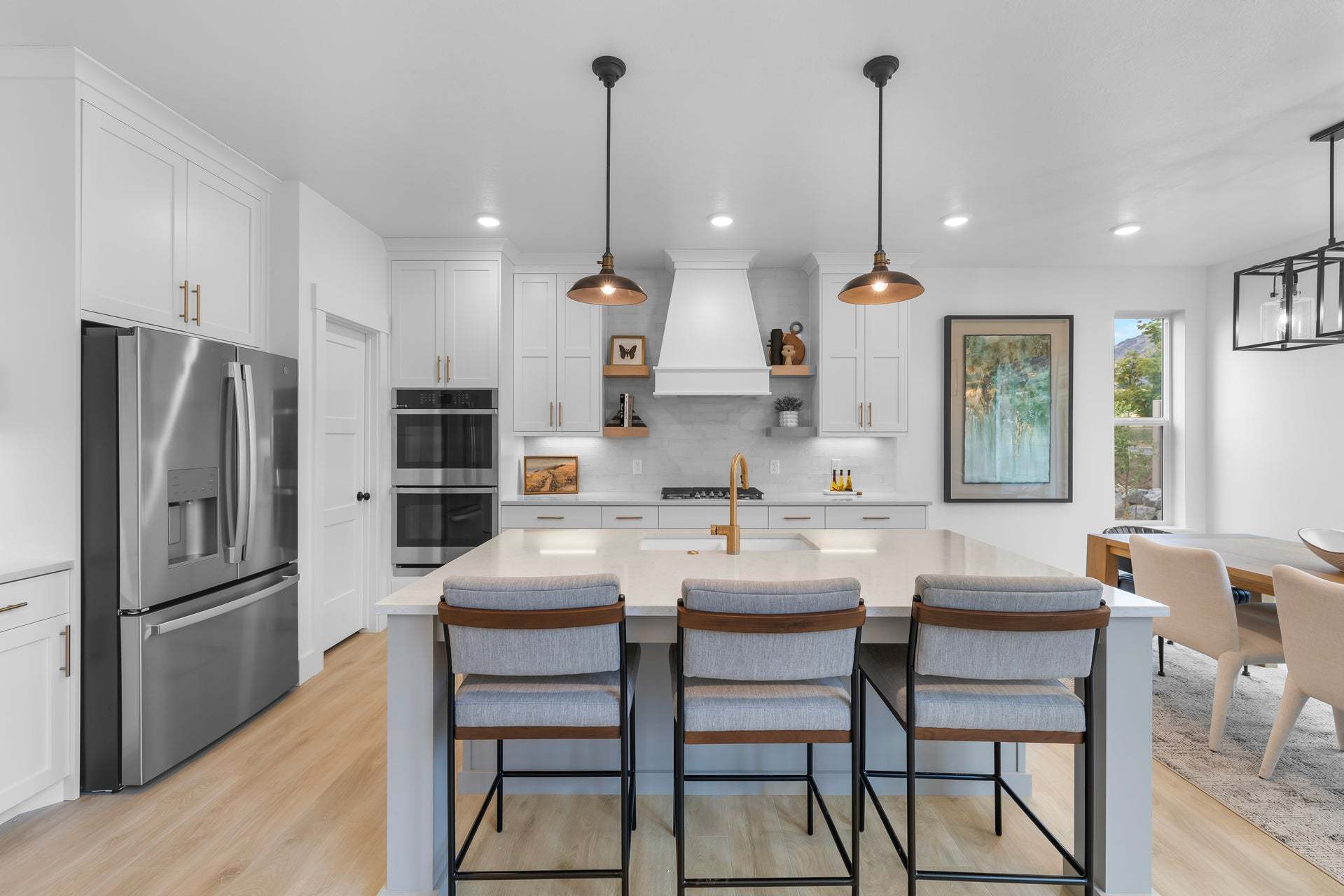 *Finished home photos are representational images only. See sales agent for details.