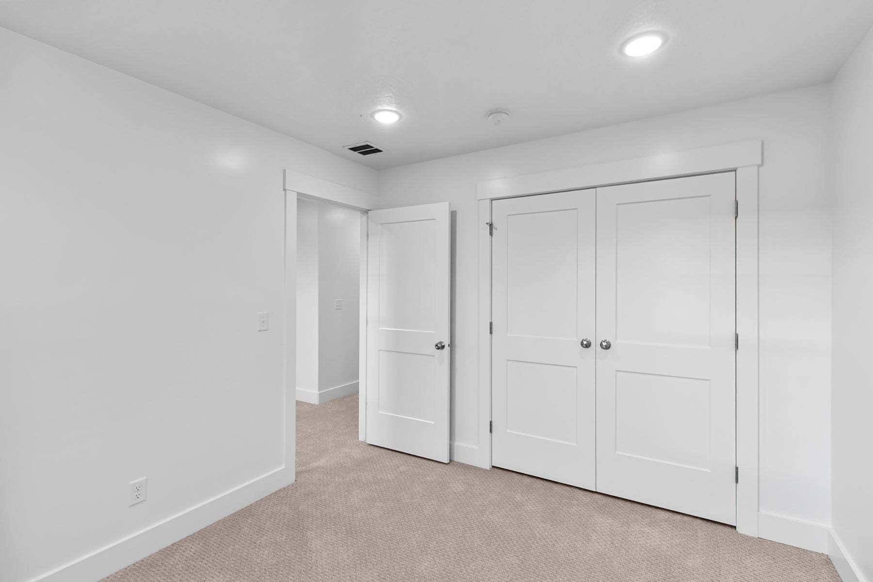 *Finished home photos are representational images only. See sales agent for details.