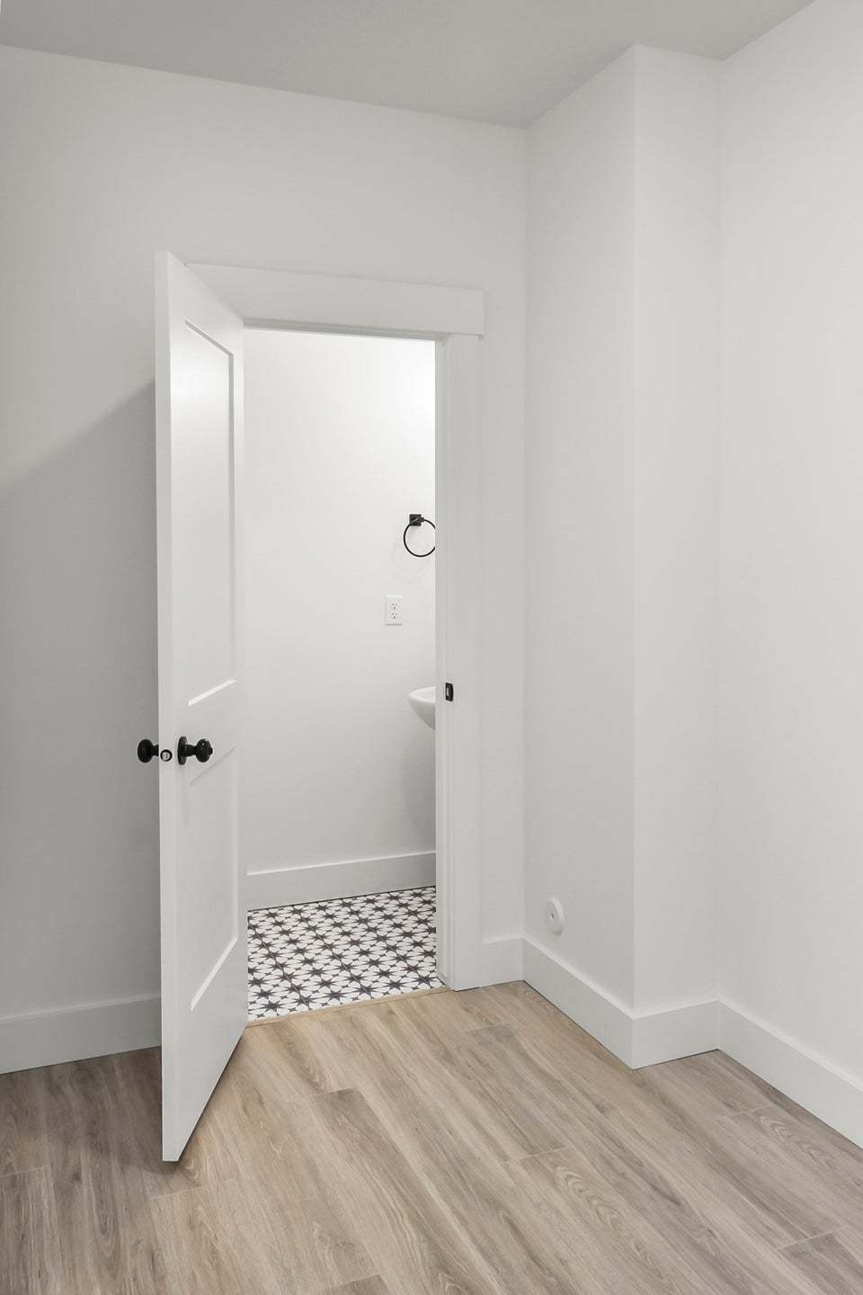 *Finished home photos are representational images only. See sales agent for details.