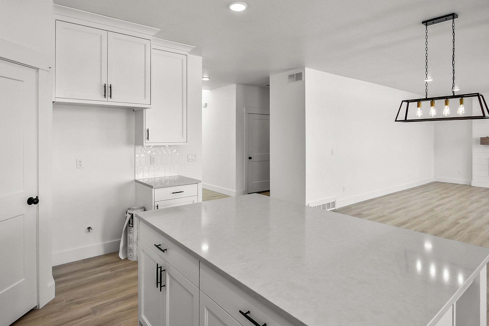 *Finished home photos are representational images only. See sales agent for details.