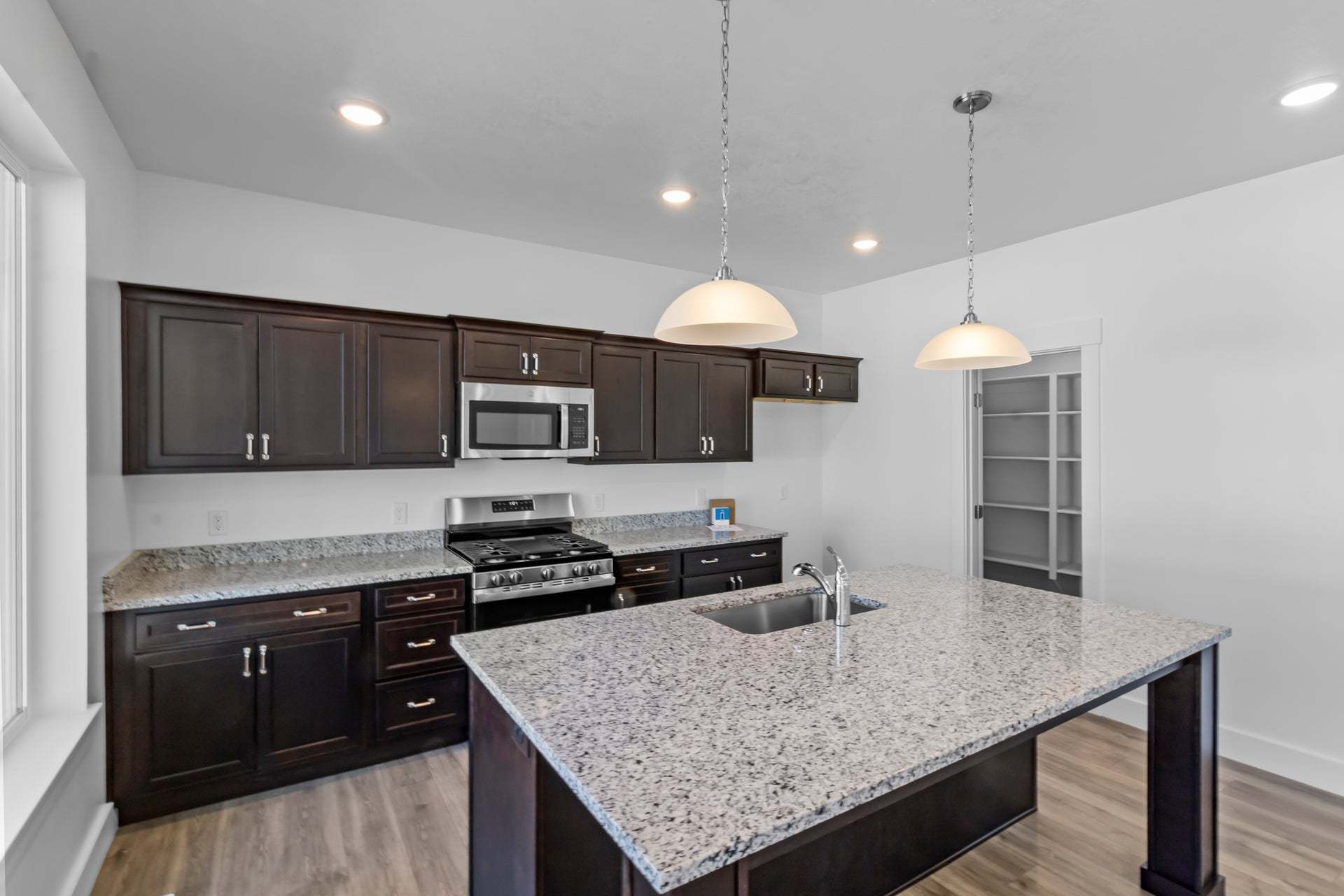 *Finished home photos are representational images only. See sales agent for details.