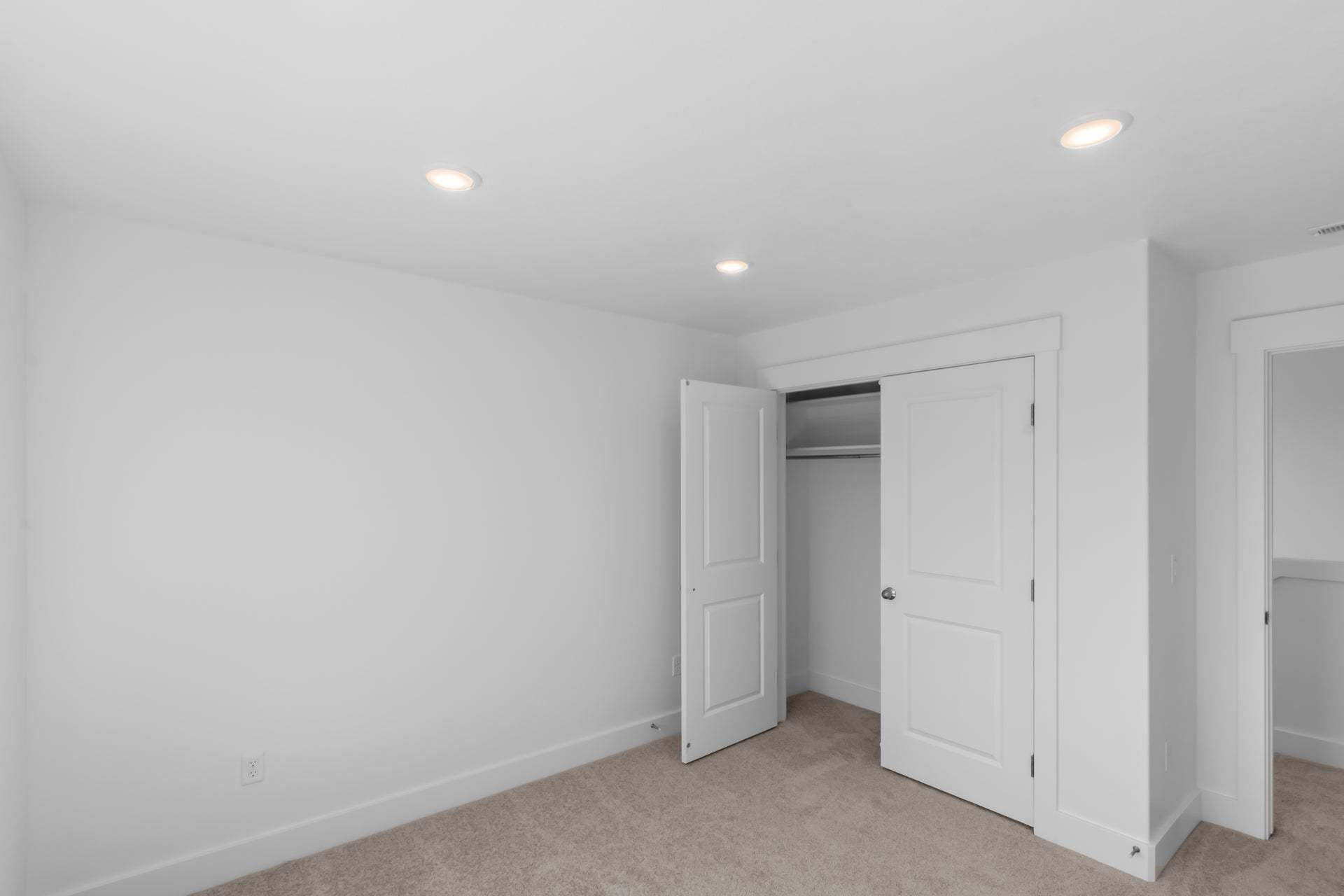 *Finished home photos are representational images only. See sales agent for details.