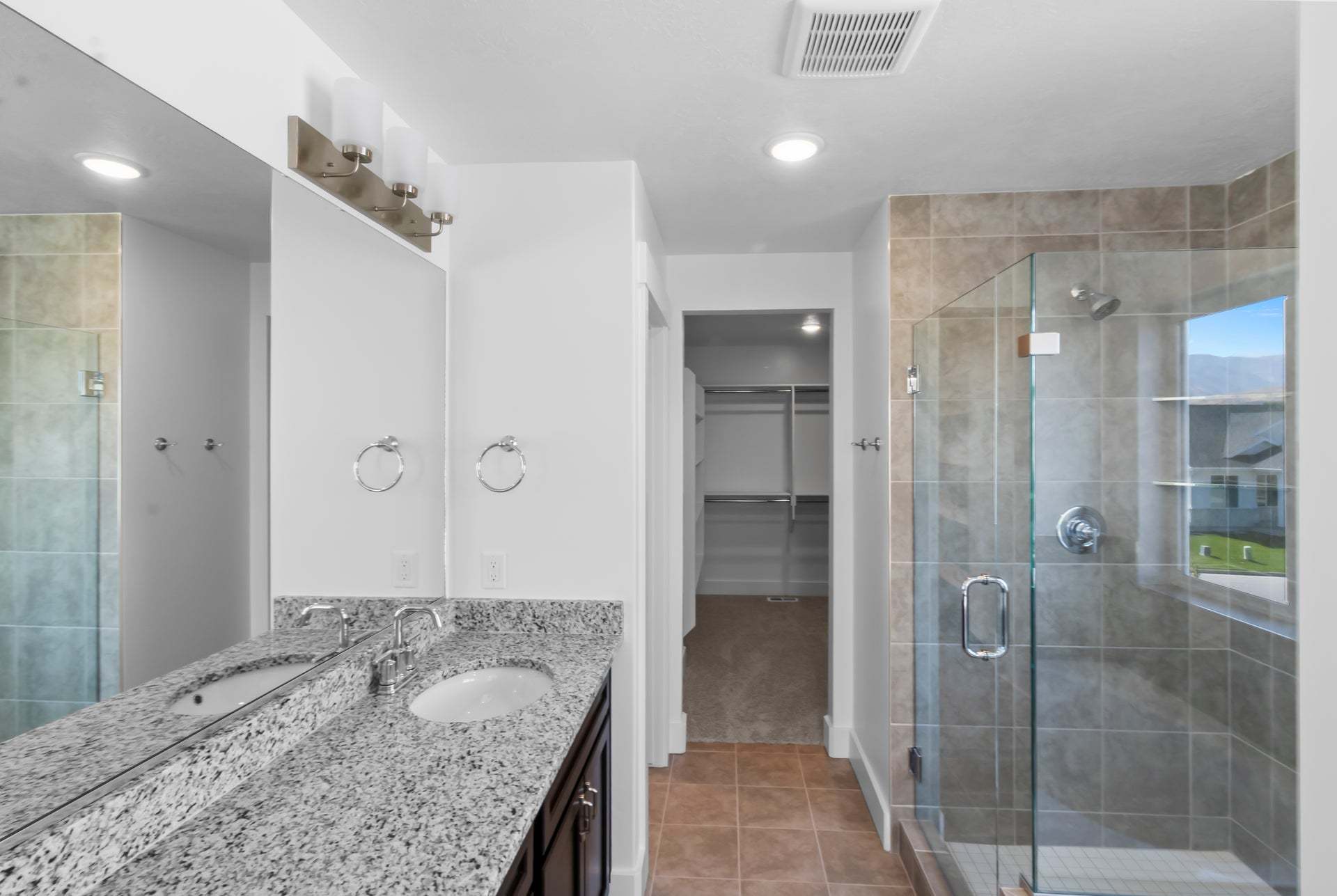 *Finished home photos are representational images only. See sales agent for details.