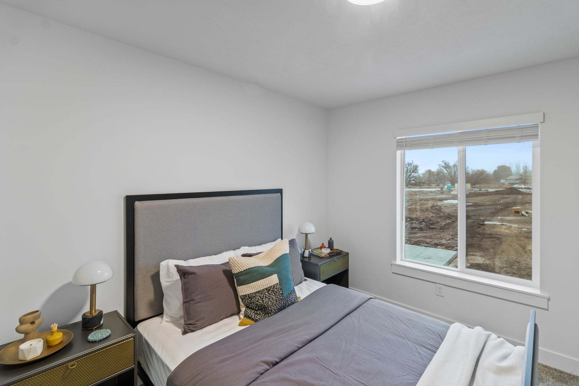 The photos are staged and may not reflect the current condition or contents of the property.