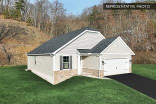 West End Terrace por Berks Homes en Williamsport Pennsylvania