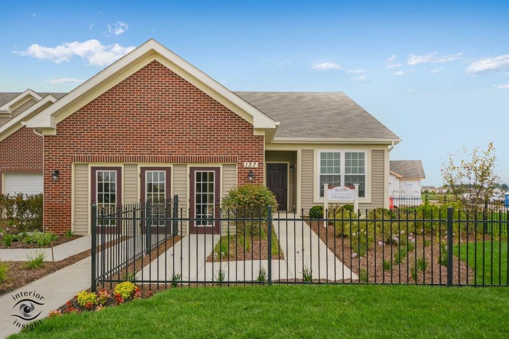 casa en Willow Springs Town Center por West Point Builders