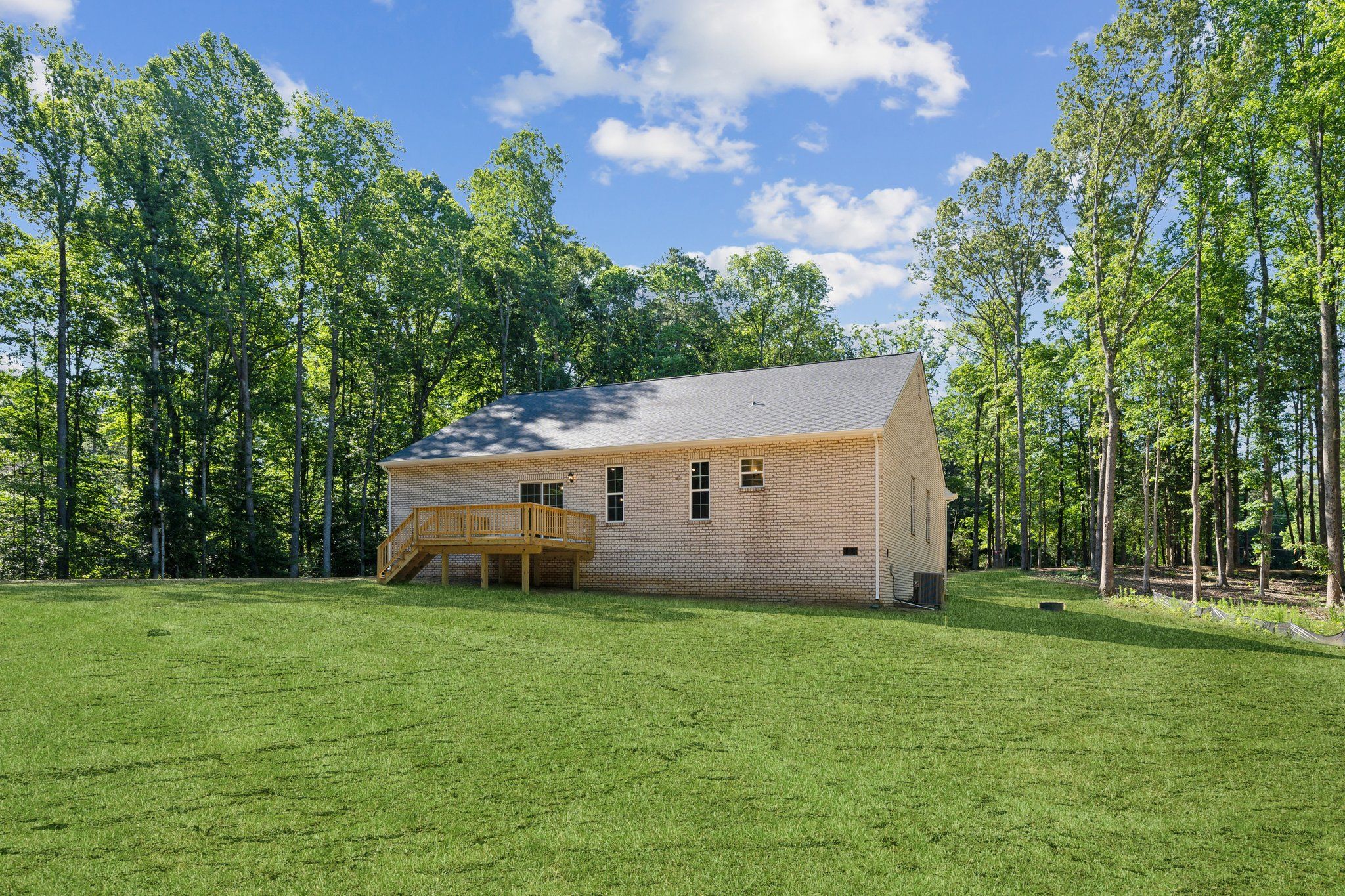 78 Fisher Dr. Mineral, VA 23117