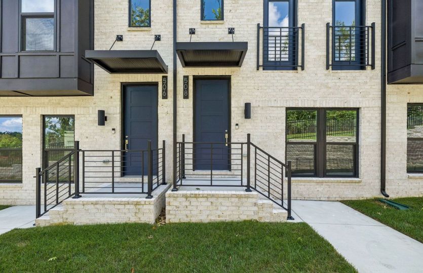 Lot 17 - Exterior