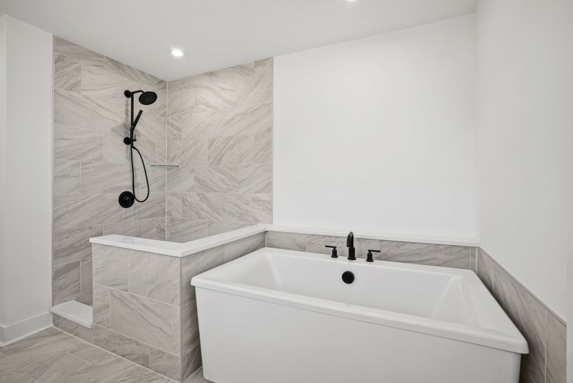 Owners Bath