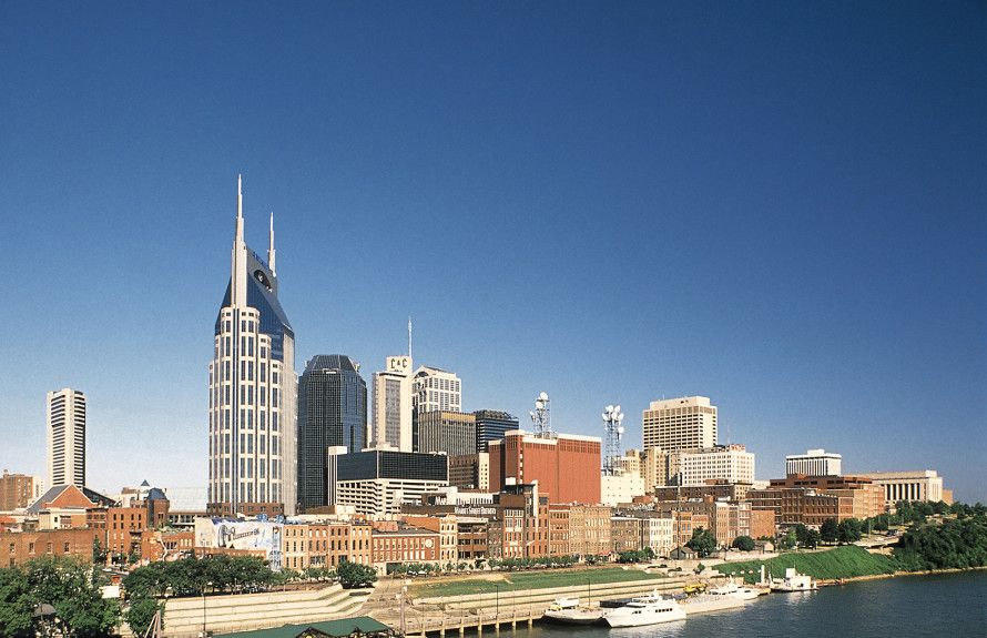Quick Drive to Nashville