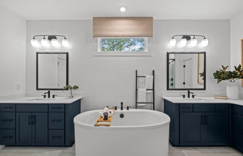 Owner's Bath with Freestanding Tub Option