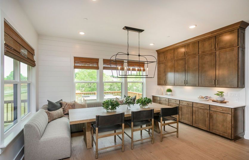 Cafe for Casual or Formal Dining