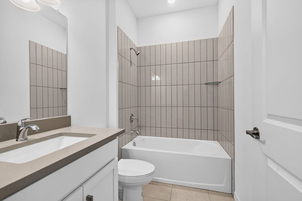 juno guest bathroom tub shower combo