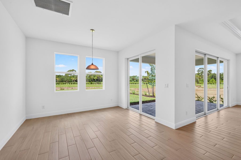 Sebastian Dining Room With Sliding Doors