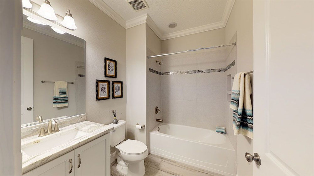 Juniper-FL Model Home - Second-Floor Hall Bath