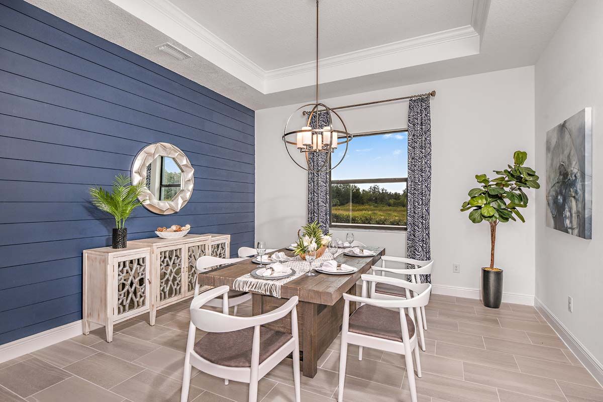 Sweet Bay model home dining room William Ryan Homes Tampa
