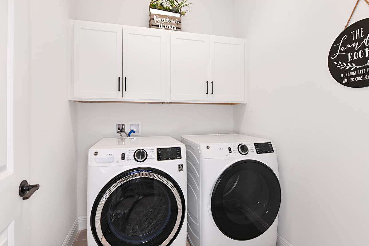 Sweet Bay model home laundry room William Ryan Homes Tampa