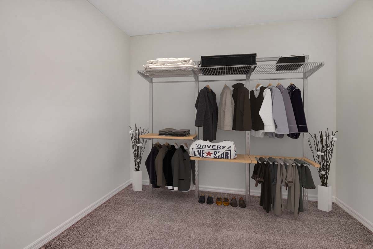 Juniper home plan wic in owner's suite William Ryan Homes Tampa