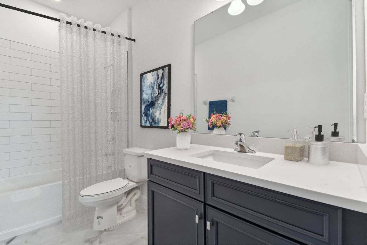 Jupiter new construction home plan 2-story plan second floor bathroom 3