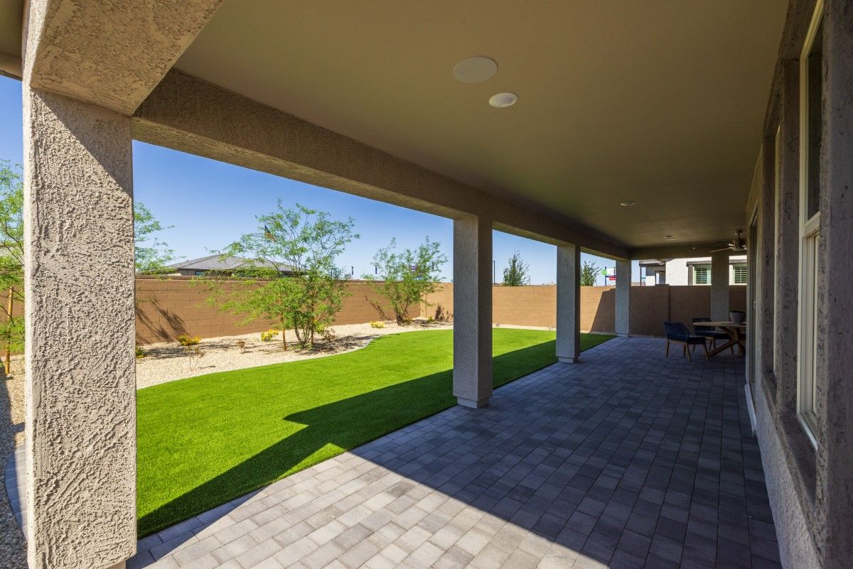 cottonwood model new homes for sale the grove at el cidro goodyear az william ryan