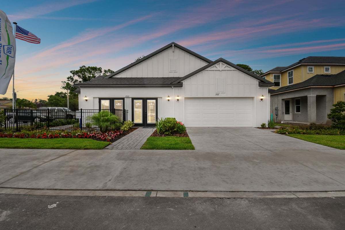 Sandpiper new construction luxury paired villa home plan in Sun City Center, FL at Fairway Pointe by William Ryan Homes Tampa
