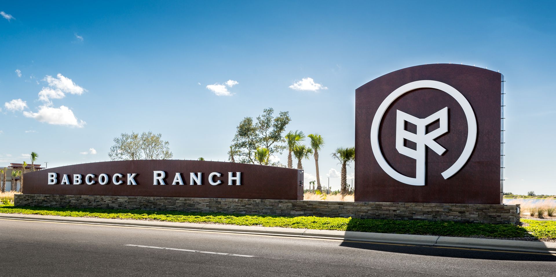 New master-planned community in Southwest Florida; first fully solar powered city in the nation.
